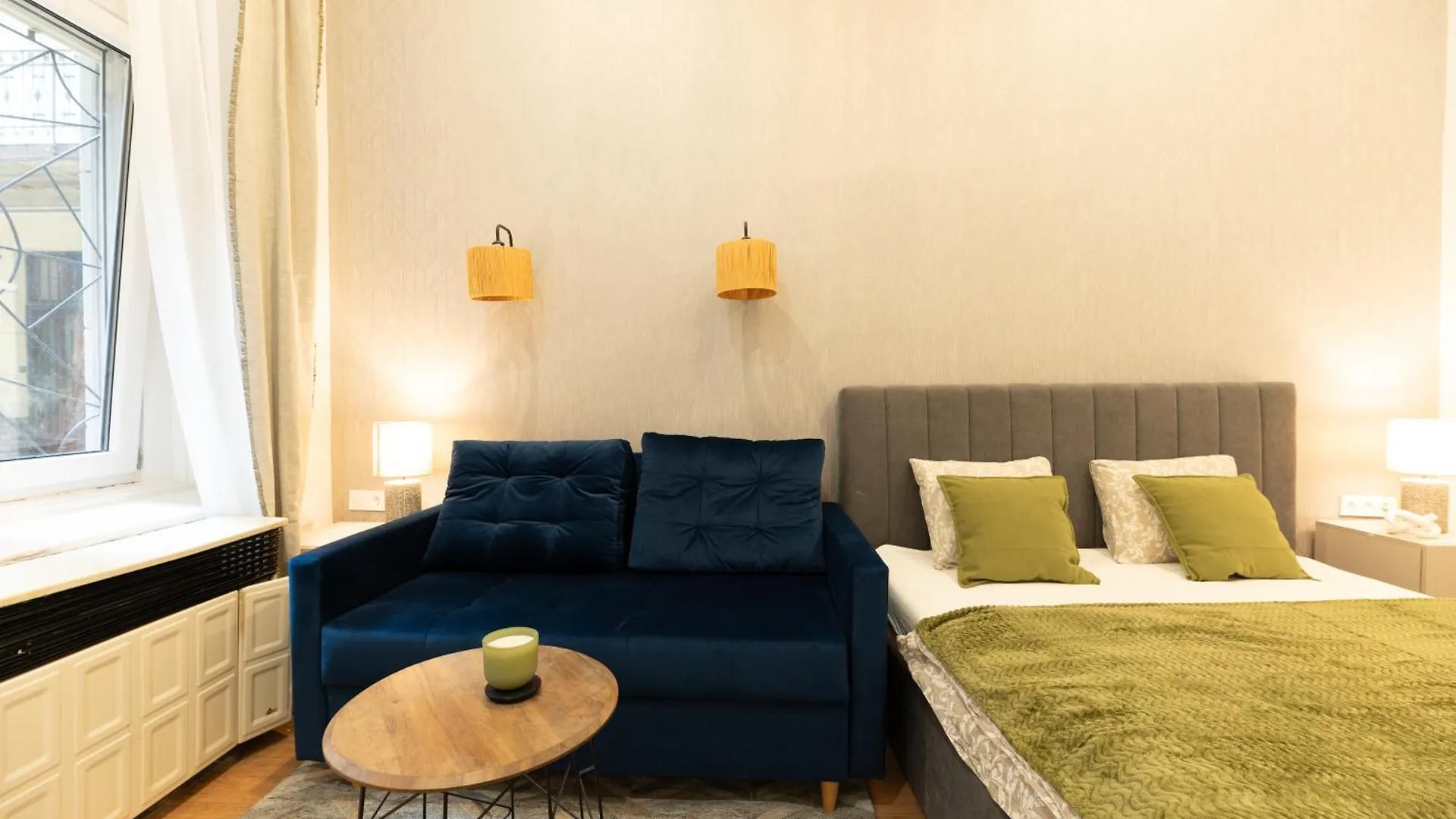 Superior N' Cozy Mozsar 6 Suite In The Heart Of Budapest Apartment
